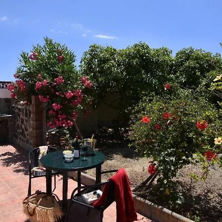 Mit Privatpool Fuer 4 Personen Ca 65 Qm In Frigiliana, Andalusien Costa Del Sol Nerja