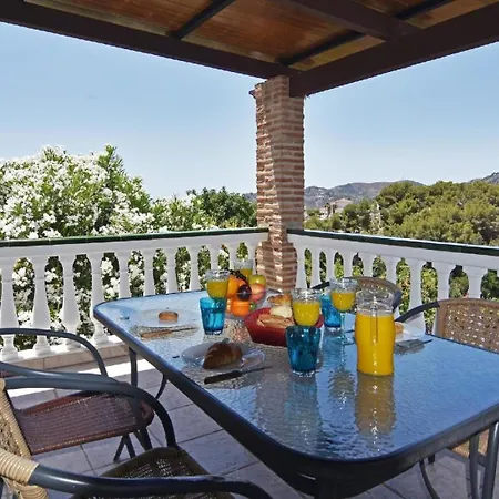 Mit Privatpool Fuer 4 Personen Ca 65 Qm In Frigiliana, Andalusien Costa Del Sol Feriehus *